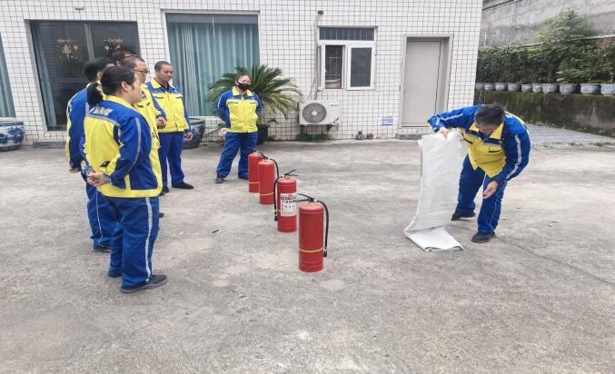 多舉措并行，扎實推進消防安全月活動